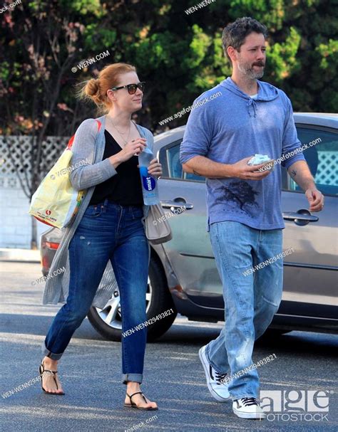 Amy Adams And Her Husband Darren Le Gallo Grocery Shopping At Bristol