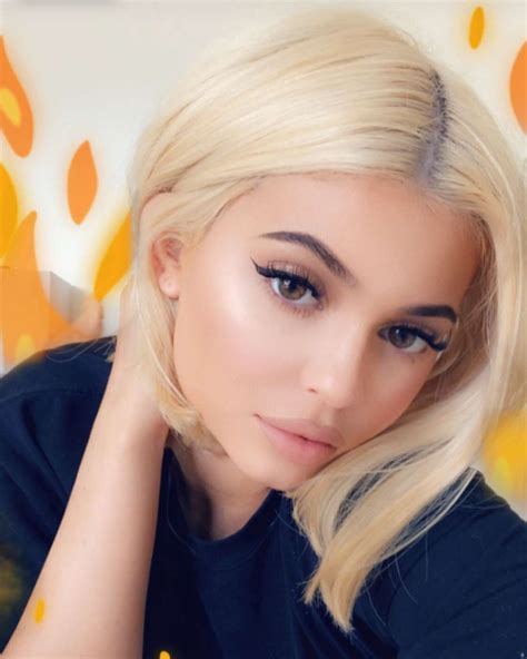 kyliejenner looks best when she s blonde🧡🔥 kylie jenner kardashian jenner king kylie