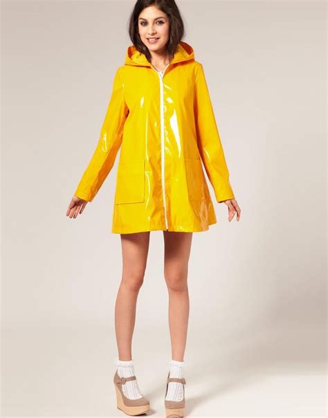 Yellow Rain Jacket In 2021 Raincoat Outfit Coat Outfit Casual