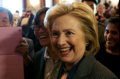 hillary clinton poses with pussy riot in viral photo