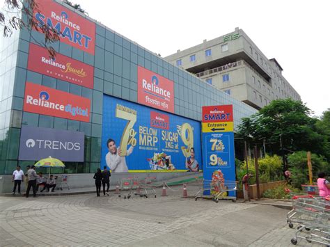 Reliance Expands Its E Commerce Venture Jiomart To 200 Indian Cities