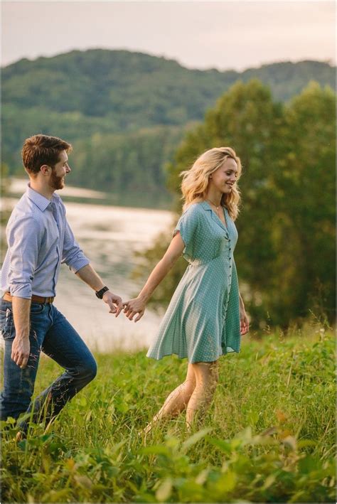 Pin By Leah Simpkins On Pictures Engagement Photos Country Country