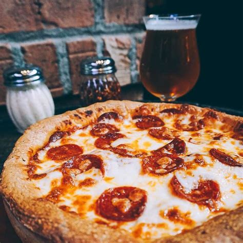 The hit list is where you'll find our favorite new food and drink experiences in chicago. 50 Best Pizza Places in Chicago, Ranked | UrbanMatter