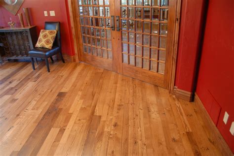 Clear Or Unfinished Reclaimed Oak Flooring Sanded Smooth Elmwood