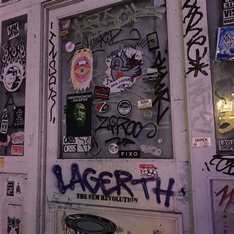 Pin By 𝕸𝖆𝖗𝖎𝖊 On E R R O R Graffiti Aesthetic Grunge Street Art