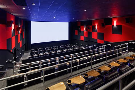 14 Screen Regal Theater Opens At Essex Crossing On The Lower East Side