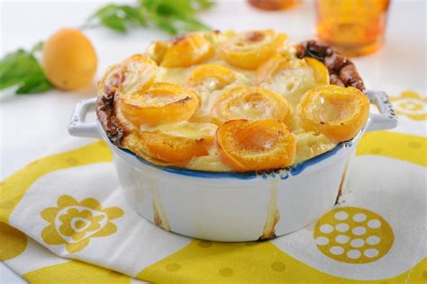 Recette Clafoutis Aux Abricots Cuisine Madame Figaro The Best