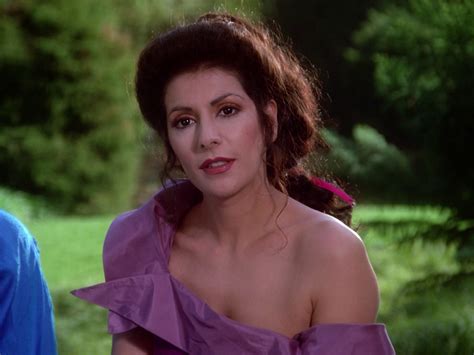 Deanna Troi Star Trek The Next Generation Wallpaper Fanpop