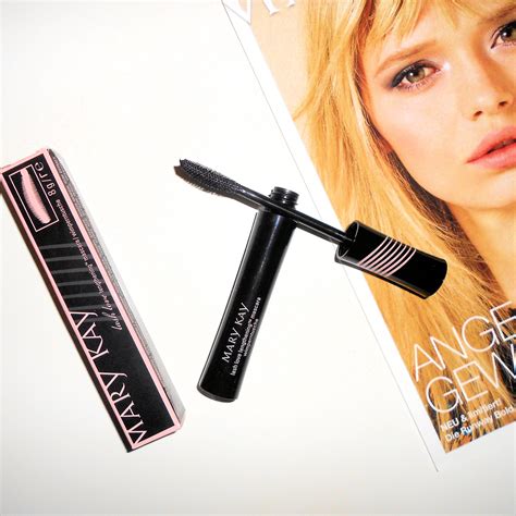 Mary Kay Lash Love Lengthening Mascara Review Glamzeit