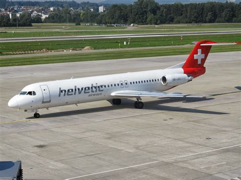 Aircraft Pics Helvetic Airways Fokker 100