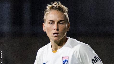 Jess Fishlock Wales Midfielder Signs New Deal To Stay At Ol Reign