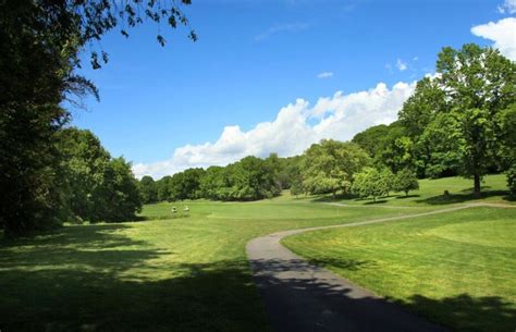 Van Cortlandt Park Golf Course In Bronx New York Usa Golfpass