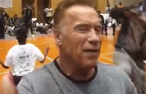Video Shows Arnold Schwarzenegger Attacked At Arnold Classic Sports Festival Brobible