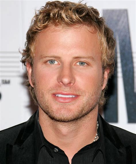Theberry Country Music Dierks Bentley Singer