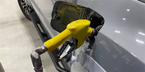 8 Reasons To Fill Up With E85 Flex Fuel