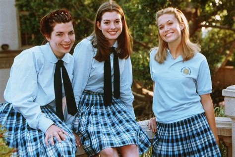 Anne Hathaway Celebrates 20th Anniversary Of The Princess Diaries The