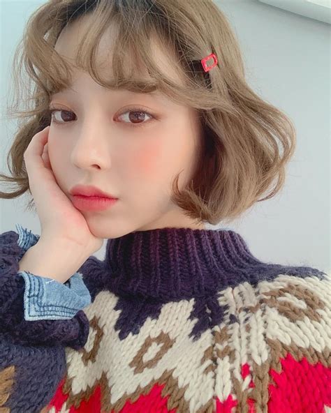 츄 Chuu Korea Official On Instagram “chuuseoul” Hair Color And Cut