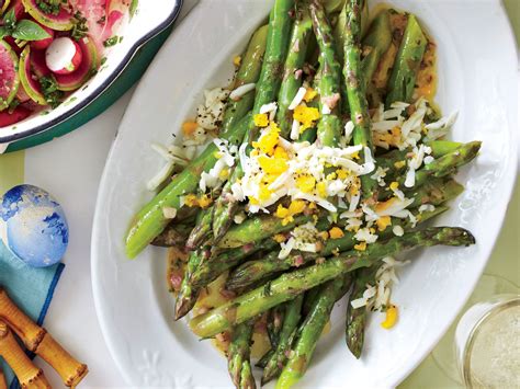 How to Cook Asparagus on the Grill Tips - Southern Living