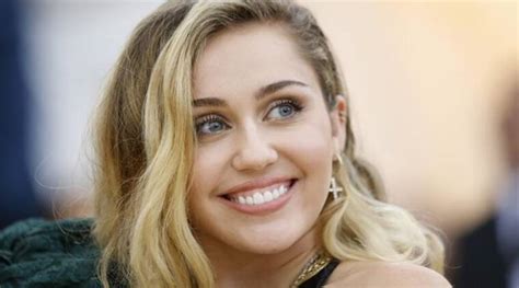 Cant Be Grabbed Without Consent Miley Cyrus Responds To Fan Groping