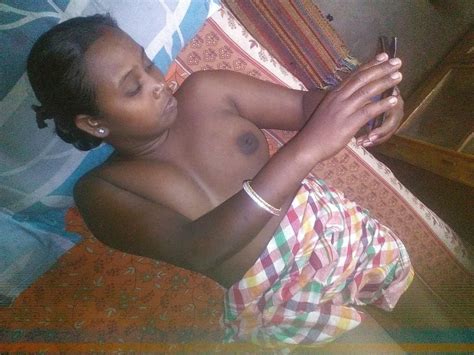Indian Desi Maid Nude Pics Xhamster