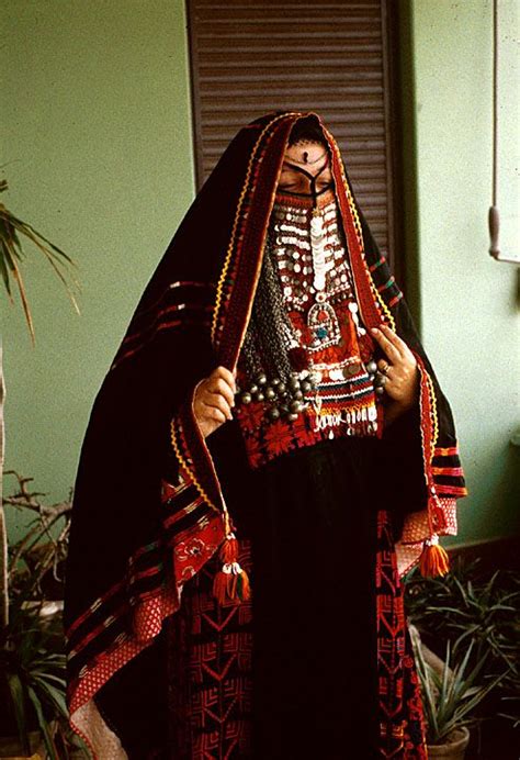 Egyptian Bedouin Nomadic Arabs In Traditional Dress © Africa Focus