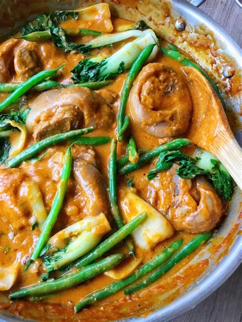 Pata Kare Kare Pork Hocks In Rich Peanut Sauce Pinoybites