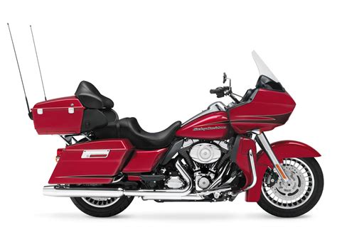 We've reached the next milestone in our second century. 2013 Harley-Davidson FLTRU Road Glide Ultra Review