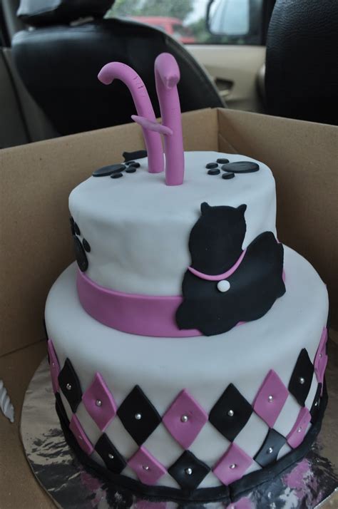 See more ideas about cat cake, cupcake cakes, animal cakes. momatoye: Cat Themed Birthday Cake - Hesty Tonkih