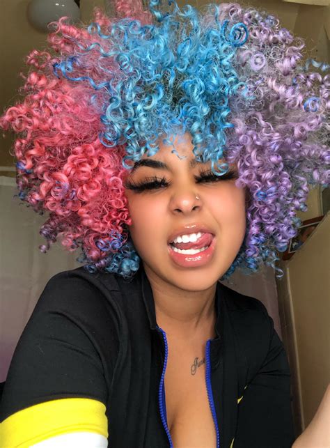 🦁 On Twitter 🦄🦄 Colored Curly Hair Short Curly Hair Curly Hair Styles Dyed Natural Hair