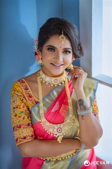 Chithu Vj Photoshoot Stills South Indian Actress