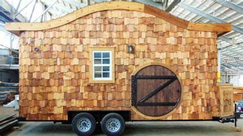 Hobbit House On Wheels Incredible Tiny Homes