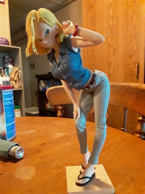 someone gave me their android 18 statue let s say she s dummy thicc r dbz