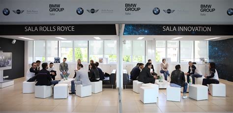 List your business or download gps coordinates. San Donato Milanese, 8 aprile 2017. Primo BMW Group Italia Open Day. #BMWOpenday (04/2017).
