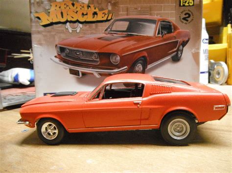 1968 Mustang Gt 2n1 Plastic Model Car Kit 125 Scale 854215