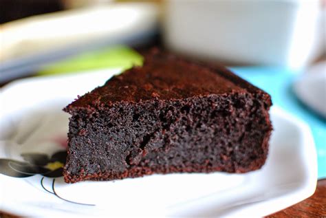 It's only 6 inches in diameter, which is perfect for a small gathering. Sugar Free Chocolate Cake Recipe - DIABETIC RECIPES