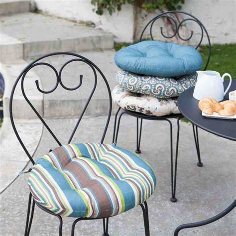 The extra padding these cushions provide can…read redeem. Round Bar Stool Seat Cushions - Home Furniture Design