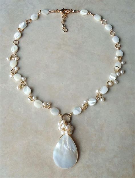 Mother Of Pearl Pendant Necklacefreshwater Pearl Clusterwhitebeadedgoldsilverinfinity