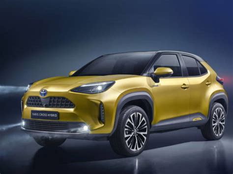 The yaris cross will be available through toyota. Toyota Yaris Cross ibrida a noleggio lungo termine ...