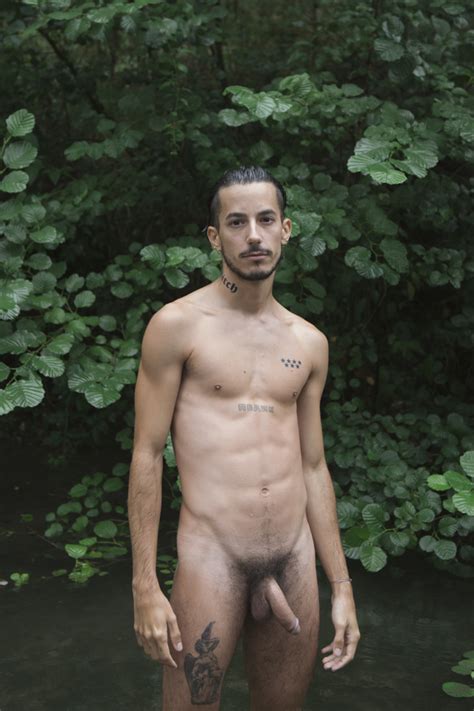 Alejandr A Gets Naked Pornceptual