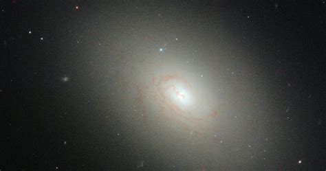 Universo Mágico Galaxia Elíptica Ngc 4150