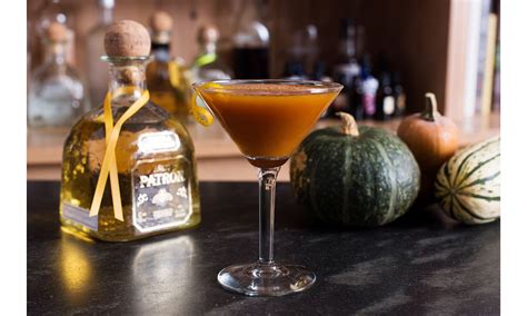 Halloween Cocktail Recipes Dujour Pumpkin Pie Martini Halloween Cocktail Recipes Easy