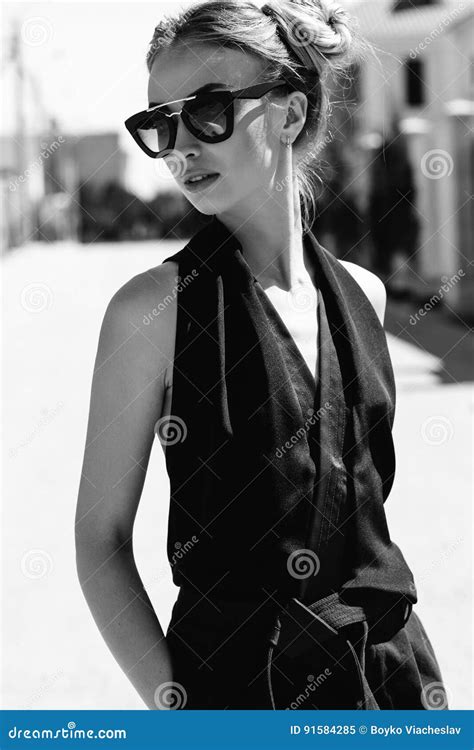 Portrait Of A Beautiful Woman Smiling Pretty Happy Smiling Wearing Sunglasses Fashion Style