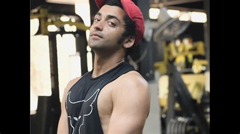 Radhakrishn Fame Sumedh Mudgalkar Flaunts Gym Body With Swag You Will Go Mad Seeing His Triceps