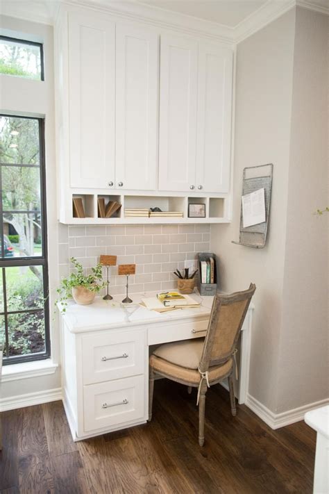 More images for kitchen desk area design » The pressure's on when Chip and Joanna agree to take on a ...