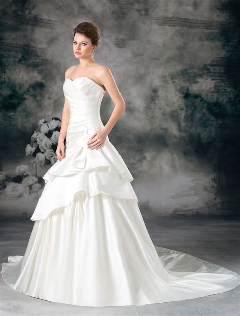 Ivory A Line Sweetheart Neck Flower Satin Wedding Dress For Bride