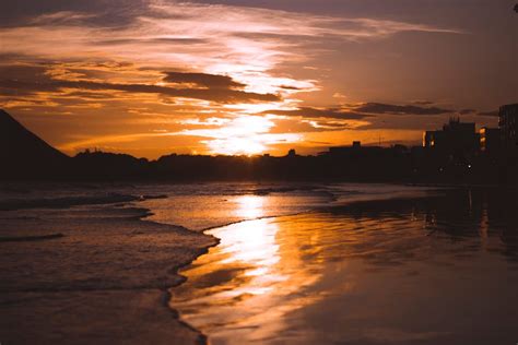 1000 Beautiful Beach Sand Photos · Pexels · Free Stock Photos