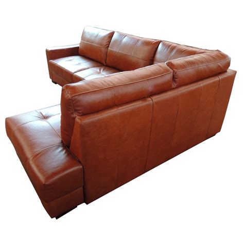 These are smaller versions of sofa and different from couches with stark differences in cushioning. Sofá De Couro De Canto Marrocos - 3 Lug / Chaise Direita ...