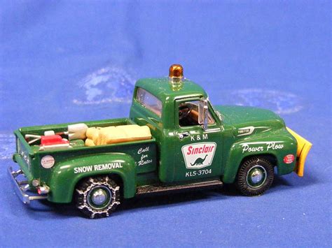 Buffalo Road Imports 1954 Ford F100 Pick Up Snow Plow Sinclair Truck