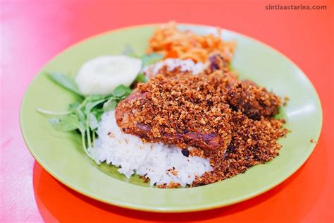 Raya klender (arah pasar klender). Ketagihan Bebek Sinjay Madura di Surabaya, Pengin Nambah!