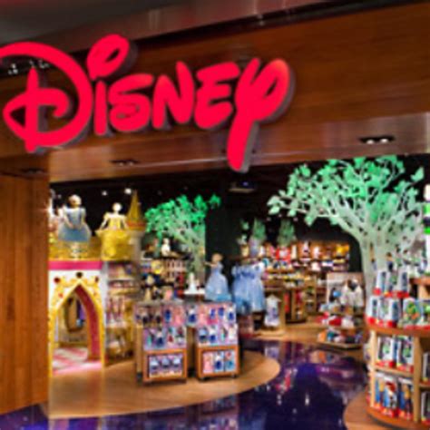 Listen All Disney Stores Closing In Canada